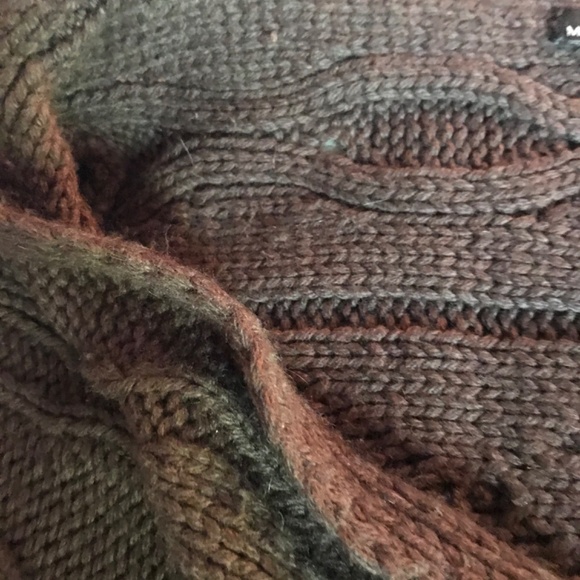 MODA international cable knit sweater/wrap - Picture 9 of 13